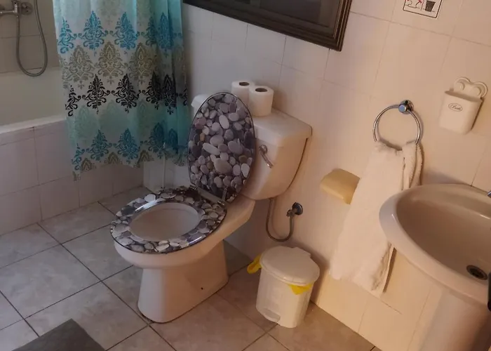 Anastasia * Πάφος